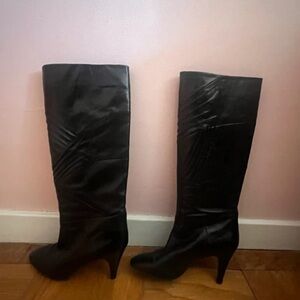 Neiman Marcus Elegant Black Heeled Boots